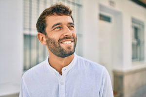 man learning about New Hampshire detox center 