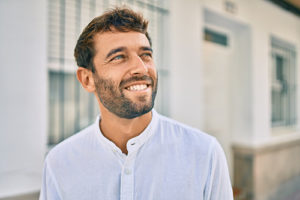 man learning about New Hampshire detox center 